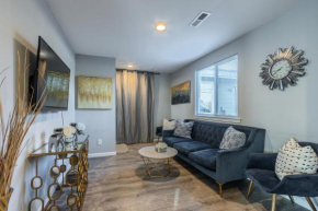 @ Marbella Lane - Cozy Home With Modern Touch